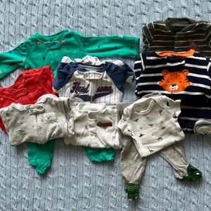 Nine Pack of Newborn PJs 🥰